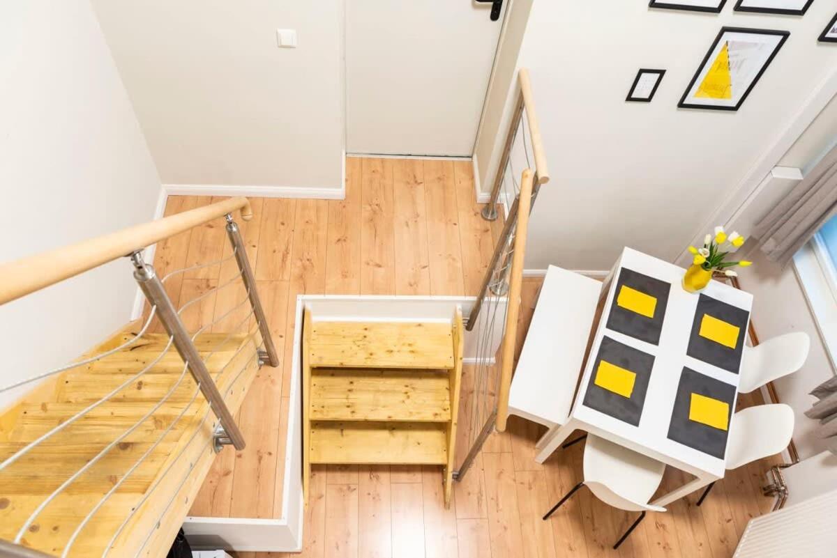Spacious Two Br Plus Ac Plus Selfcheckin Βερολίνο Εξωτερικό φωτογραφία